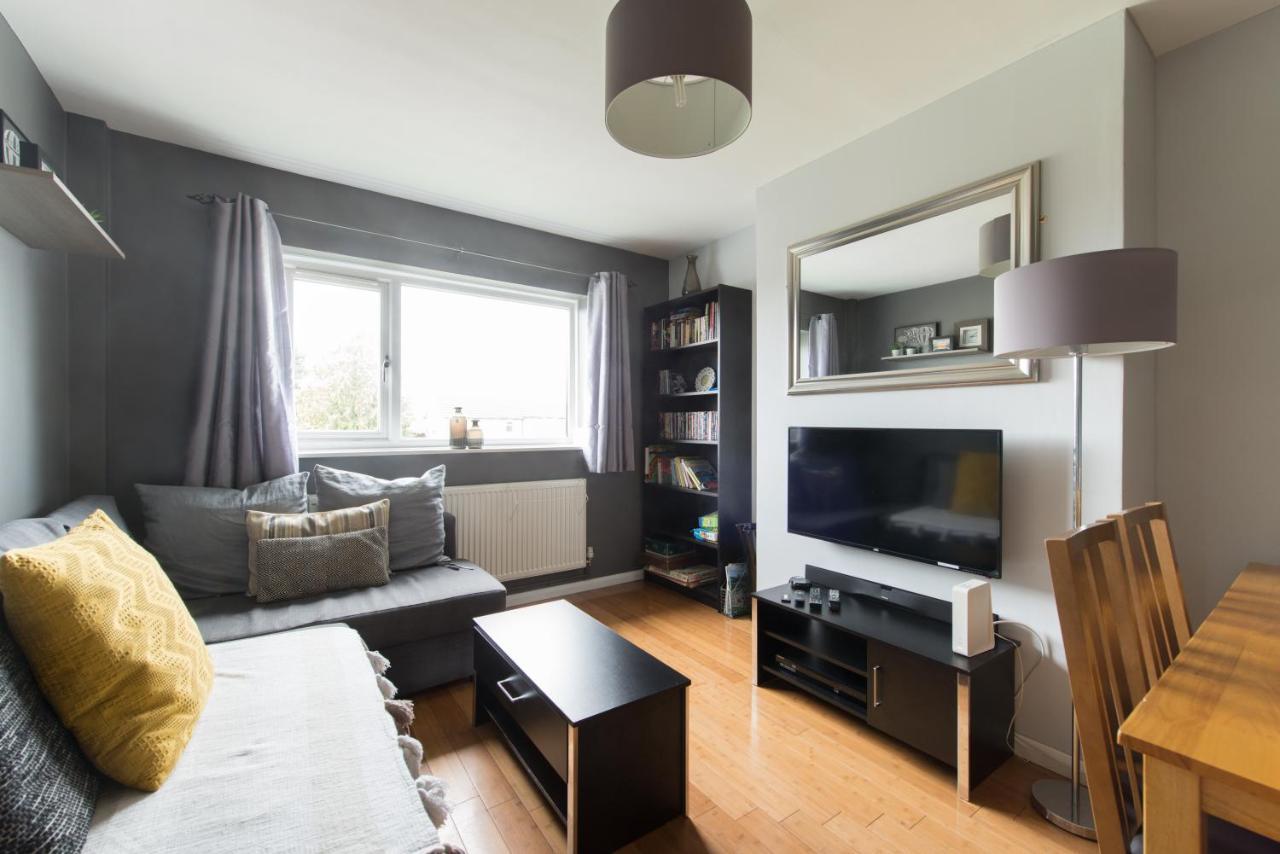 Chesterton Court Apartment Gloucester Ngoại thất bức ảnh